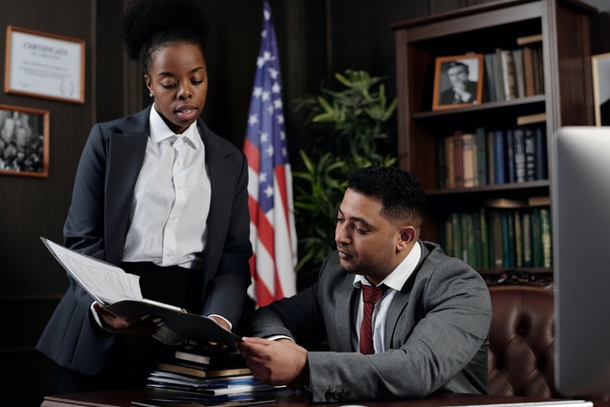 The Key Differences Between an Attorney and Will Executor