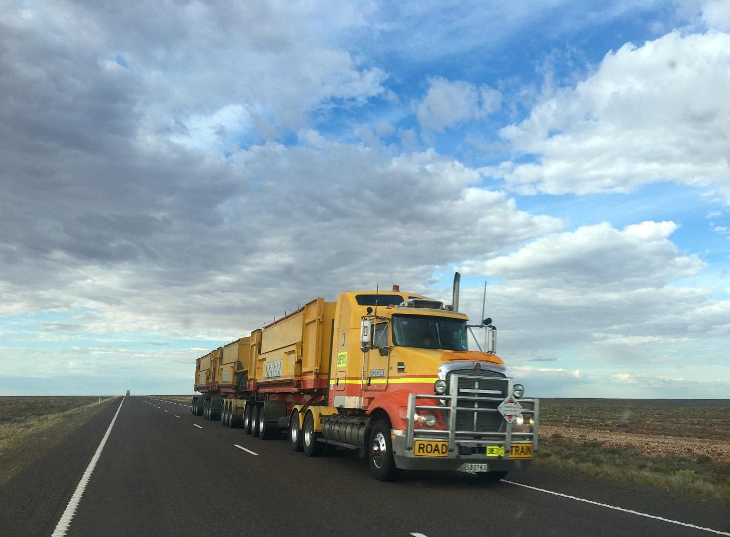 How Do Truck Accident Claims Work In Nevada?