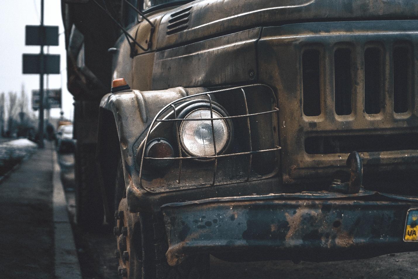 How to Calculate Loss of Wage Earning Capacity After a Truck Accident in Nevada