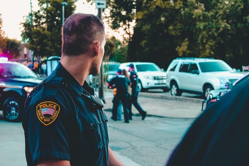 CAN YOU SUE THE POLICE FOR WRONGFUL ARREST AND IMPRISONMENT?