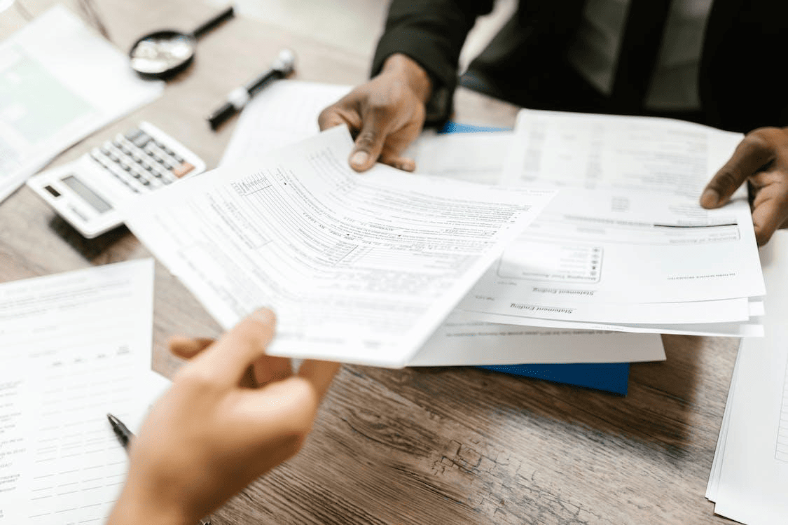 Navigating Insurance Claims: Tips From a Las Vegas Car Accident Lawyer