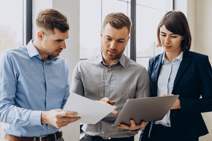 What’s the Process to File a Claim Against a Local Authority in the U.S.